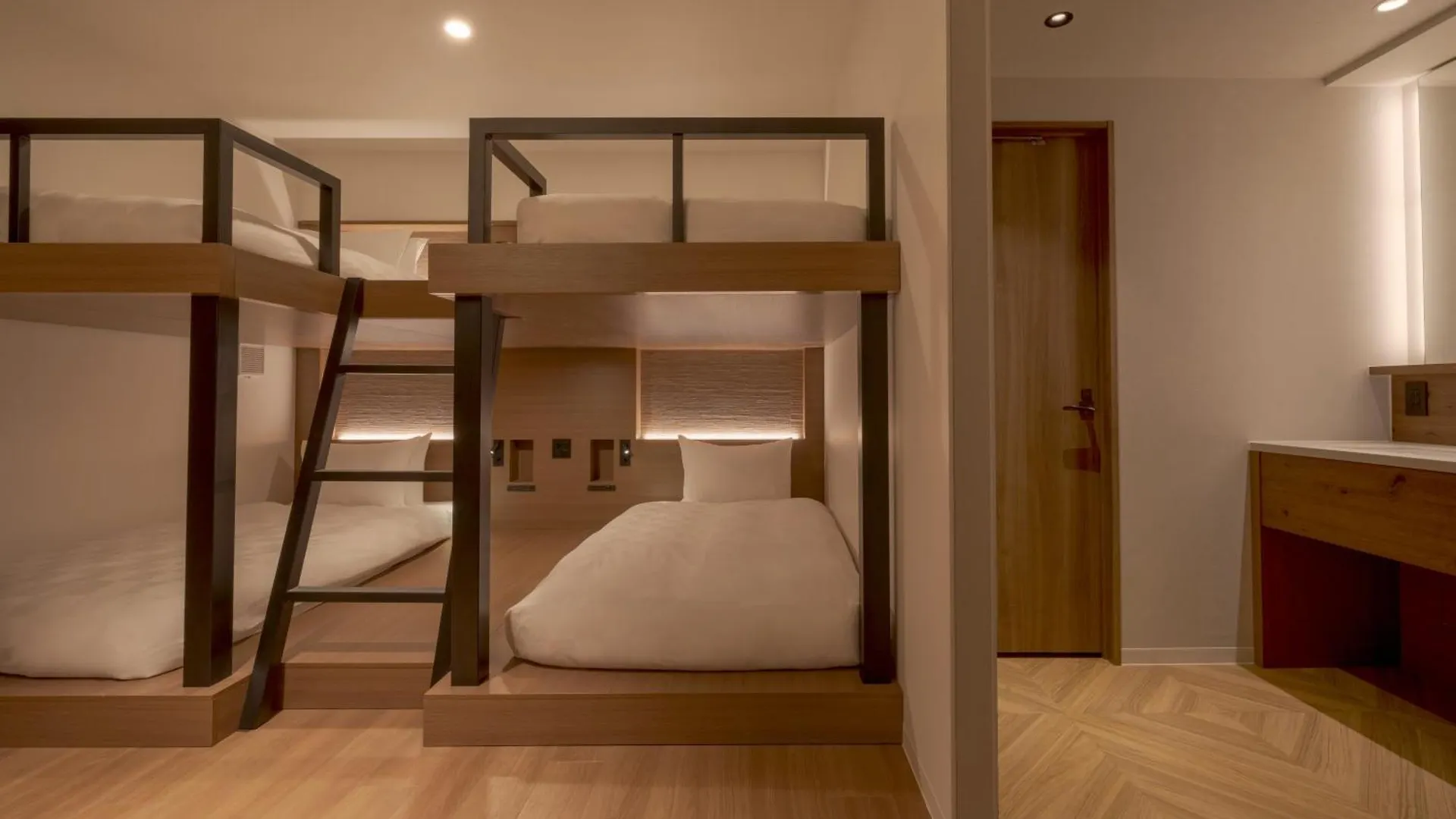 The B Osaka-Shinsekai Hotel